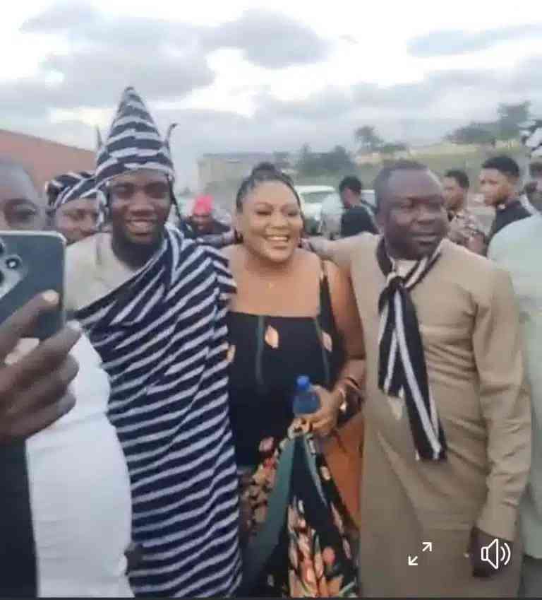 Cycling Davido’s Fan Arrives Lagos From Benue 2