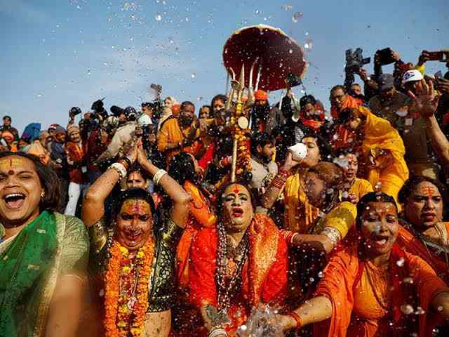 About 100 million people attend India's Kumbh Mela Festival, 5