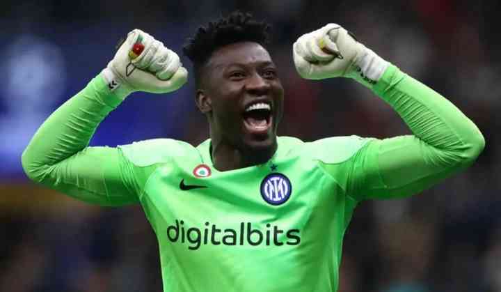 Goalkeeper agrees to join Chelsea - MirrorLog