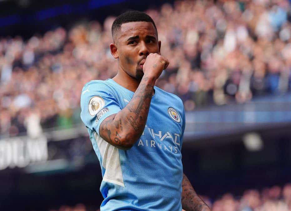 BREAKING: Arsenal have officially offered €50M for Gabriel Jesus!  The negotiations are advanced at this stage. - MirrorLog