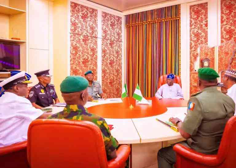 Details Of Tinubu’s Meeting With Service Chiefs - MirrorLog