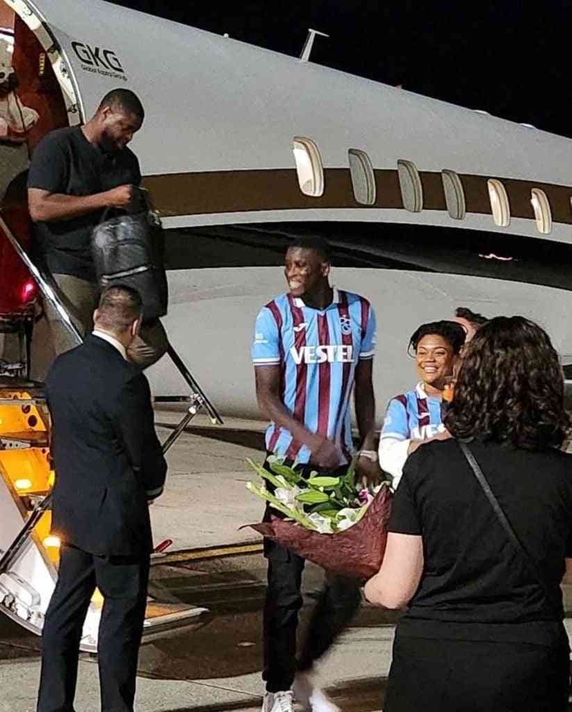 Onuachu undergoes medical at Trabzonspor ahead of loan move - MirrorLog