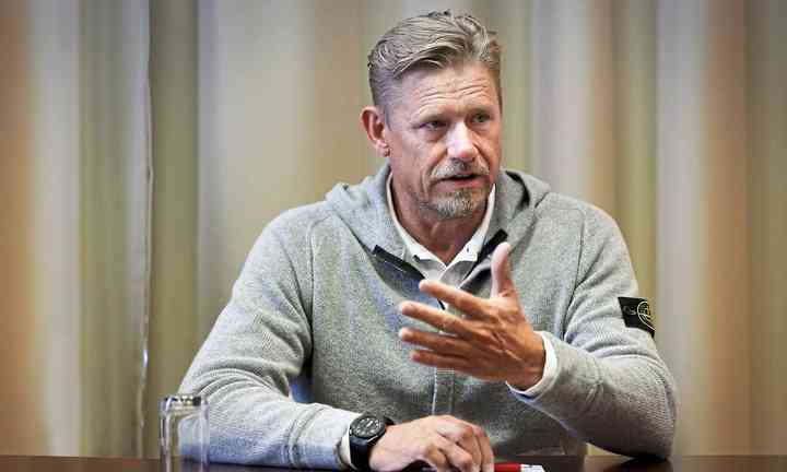 I’m very surprised – Schmeichel slams Man United star over costly error - MirrorLog