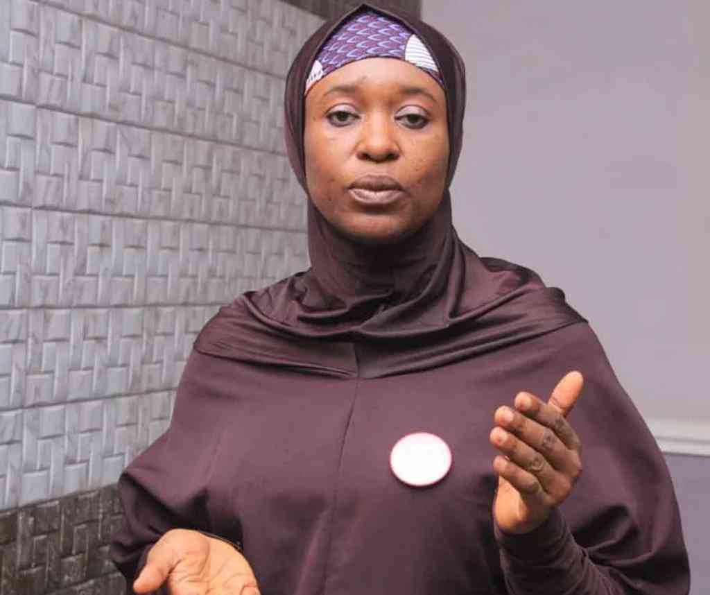 Aishat Yesufu request apology if Tinubu is not removed from the office - MirrorLog