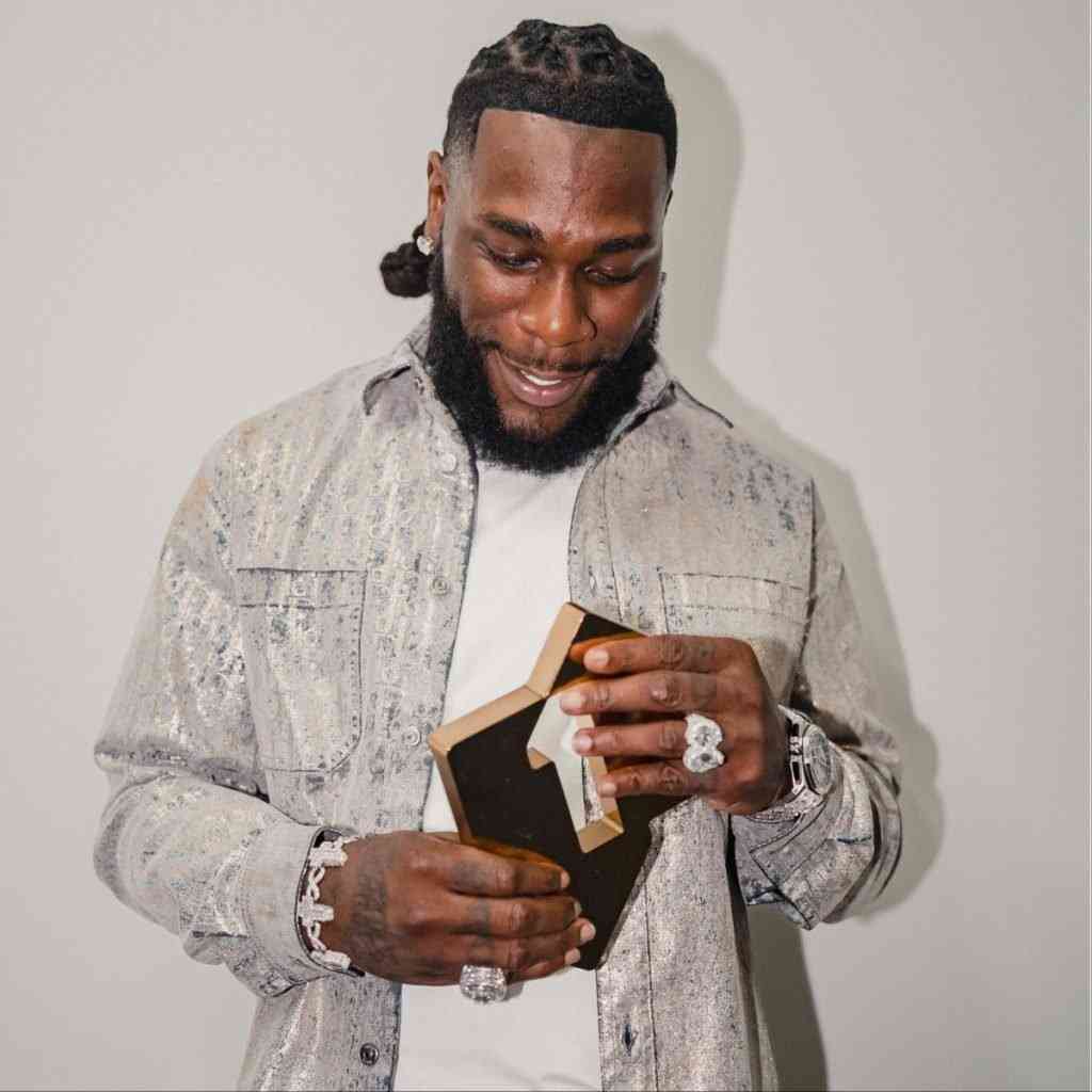 Burna Boy makes history as first African with UK Number 1 album - MirrorLog