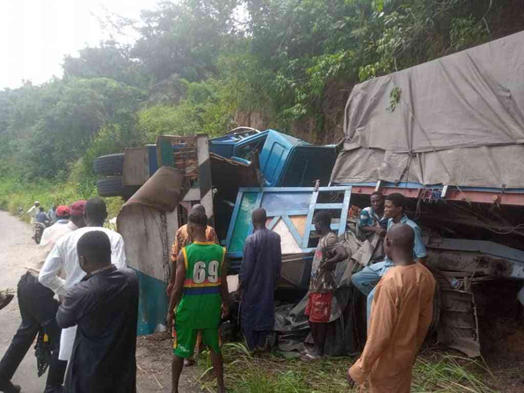 Six die in road accident in Osun - MirrorLog