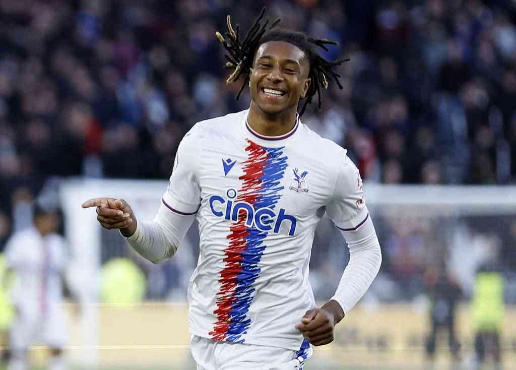 Olise  snubs Chelsea, signs new deal with Crystal Palace - MirrorLog