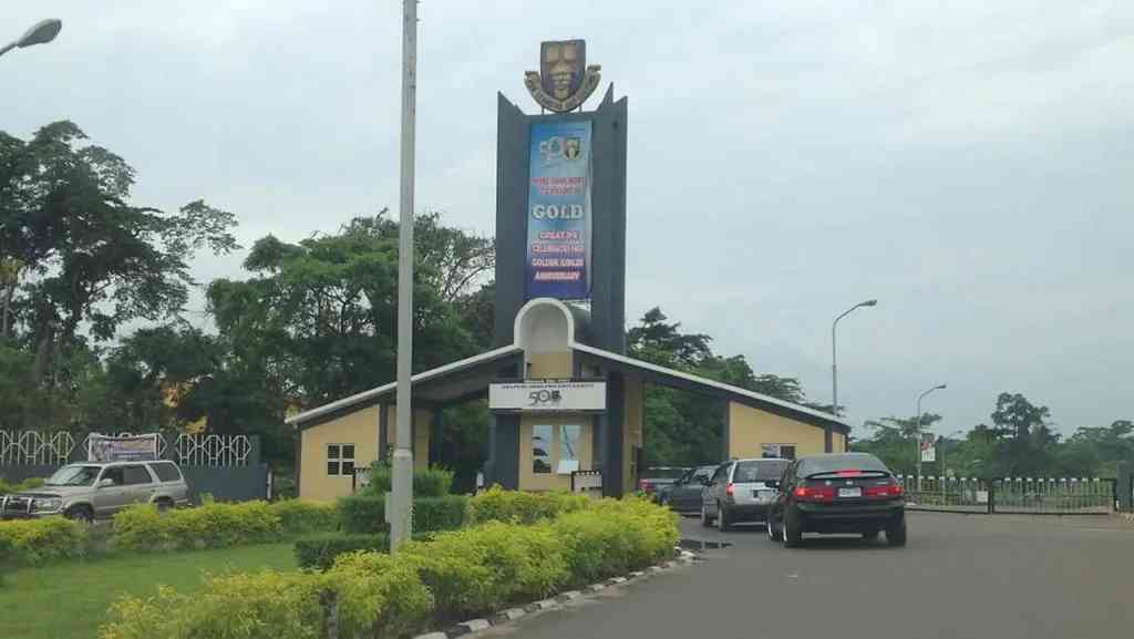 Obafemi Awolowo University has announced a reduction in tuition fees - MirrorLog