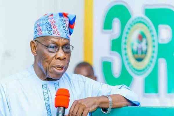 “Lawmakers Abuse Nigerian Constitution by Fixing Their Salaries”, - Obasanjo - MirrorLog