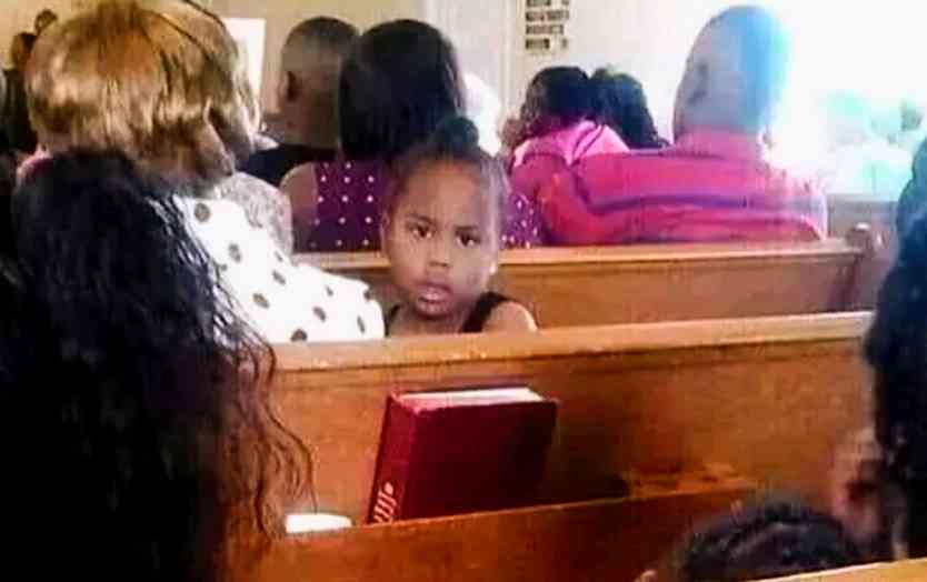 When you're in service praising God with your wife and your side chick's daughter recognizes you. | MirrorLog