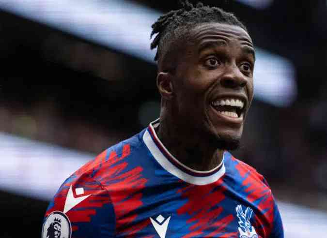 Wilfried Zaha Offered £45 Million Deal In Saudi Arabia - MirrorLog