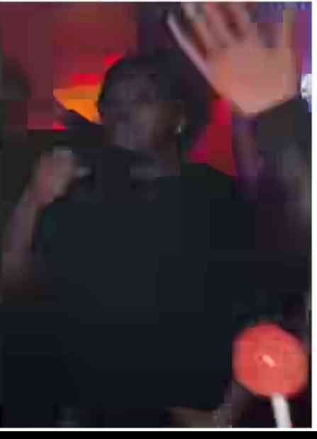 Nigeria celebrity musicain popularly known as OLAMIDE BADDO got shy why performing "DUROSOKE" in his unruly listening party - MirrorLog