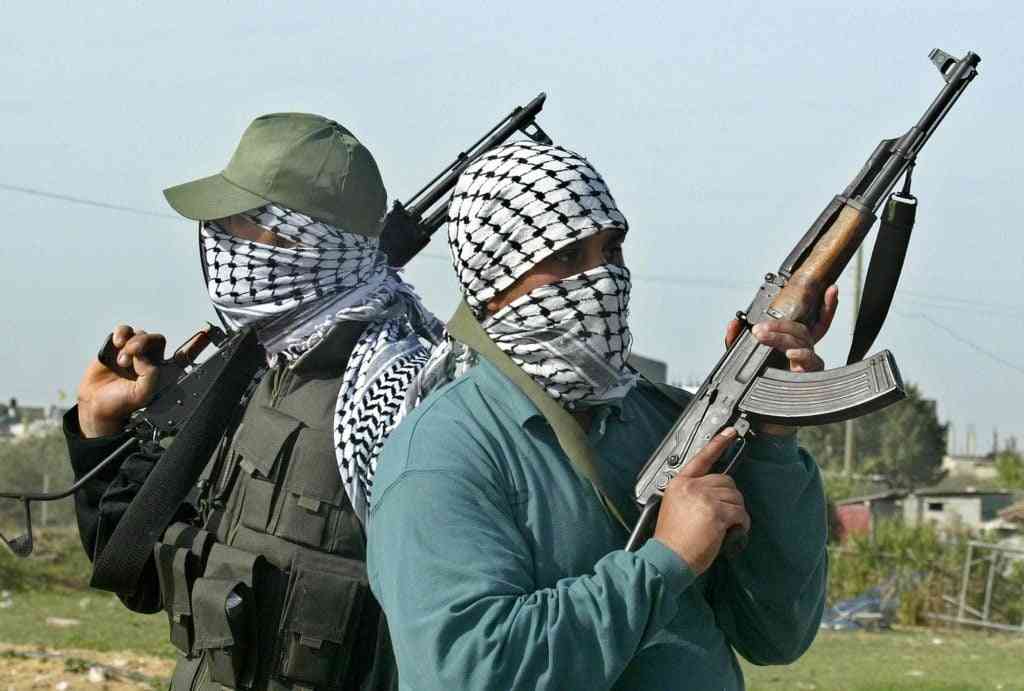 Gunmen assassinate retired police officer, wife in Imo - MirrorLog