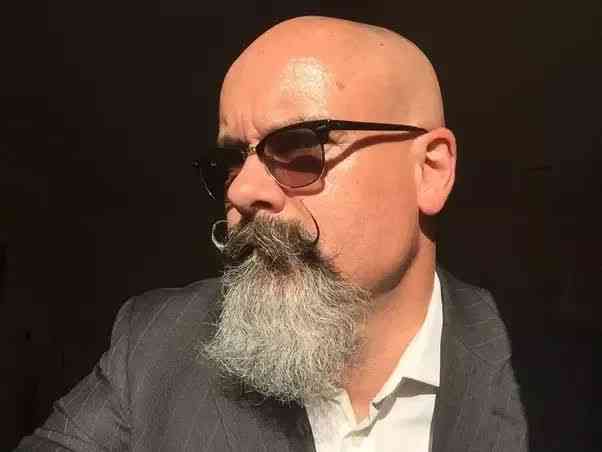 Men who grow beards earlier in life are more likely to go bald. - MirrorLog