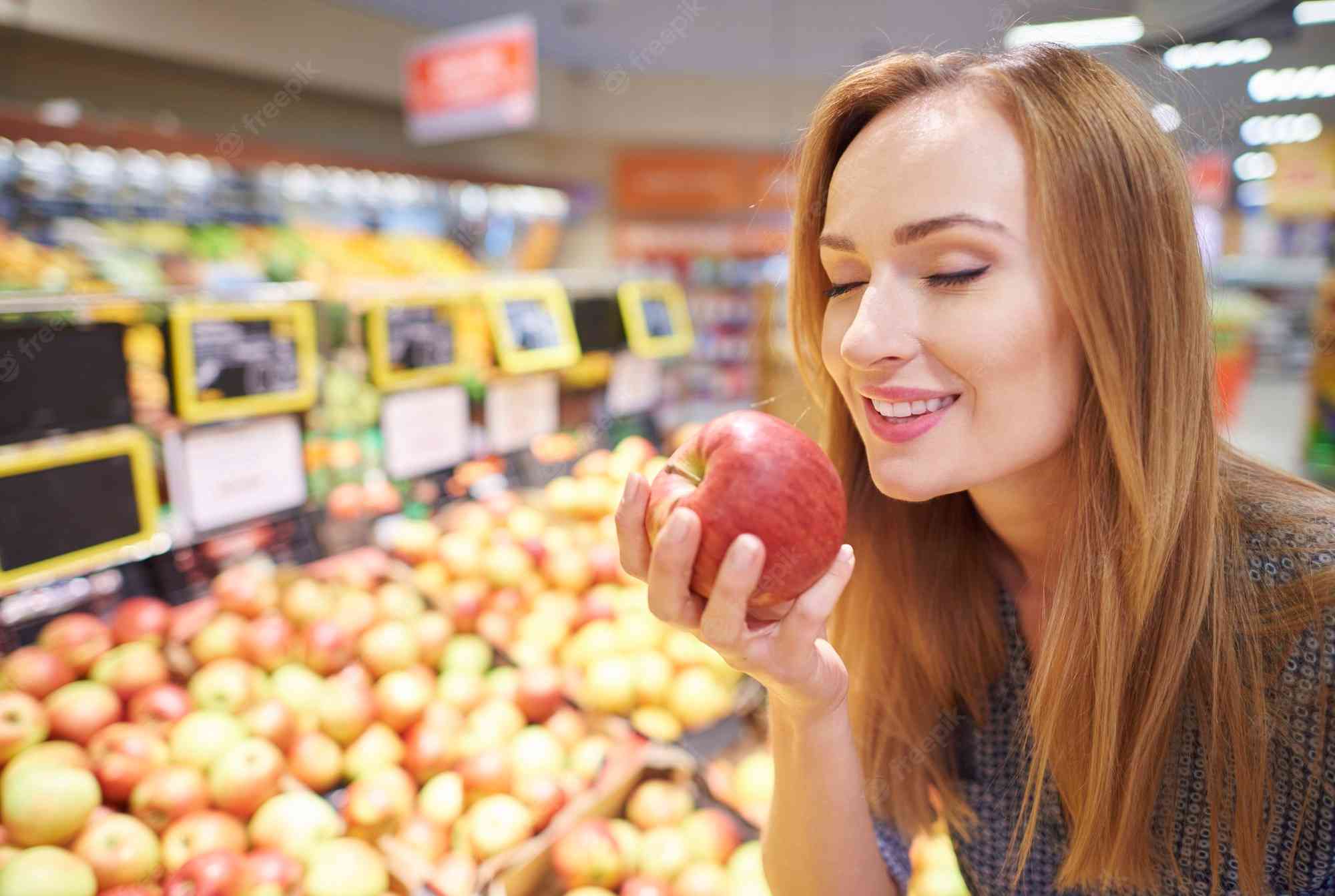 Smelling apples or bananas can help you lose weight. - MirrorLog